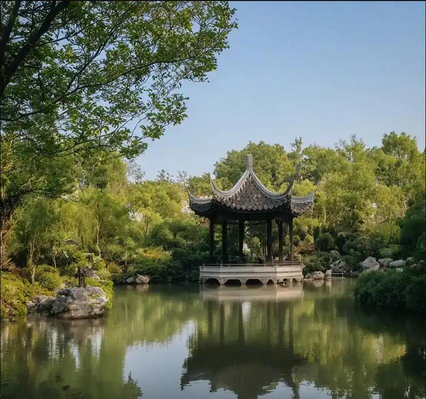 思茅迷失餐饮有限公司